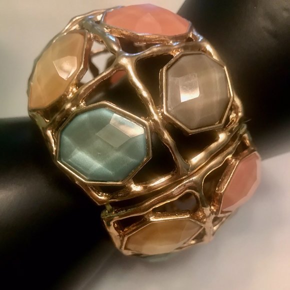 BEJEWELED CHUNKY CUFF/BRACELET PASTEL MULTICOLOR STONES & GOLDTONE 2 ½” WIDE - Picture 4 of 5